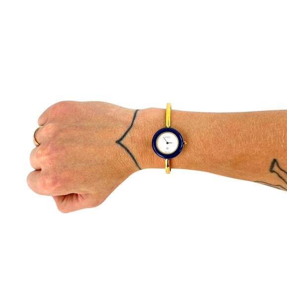 Gucci Vintage Interchangeable Bezel Watch - Picture 2 of 10